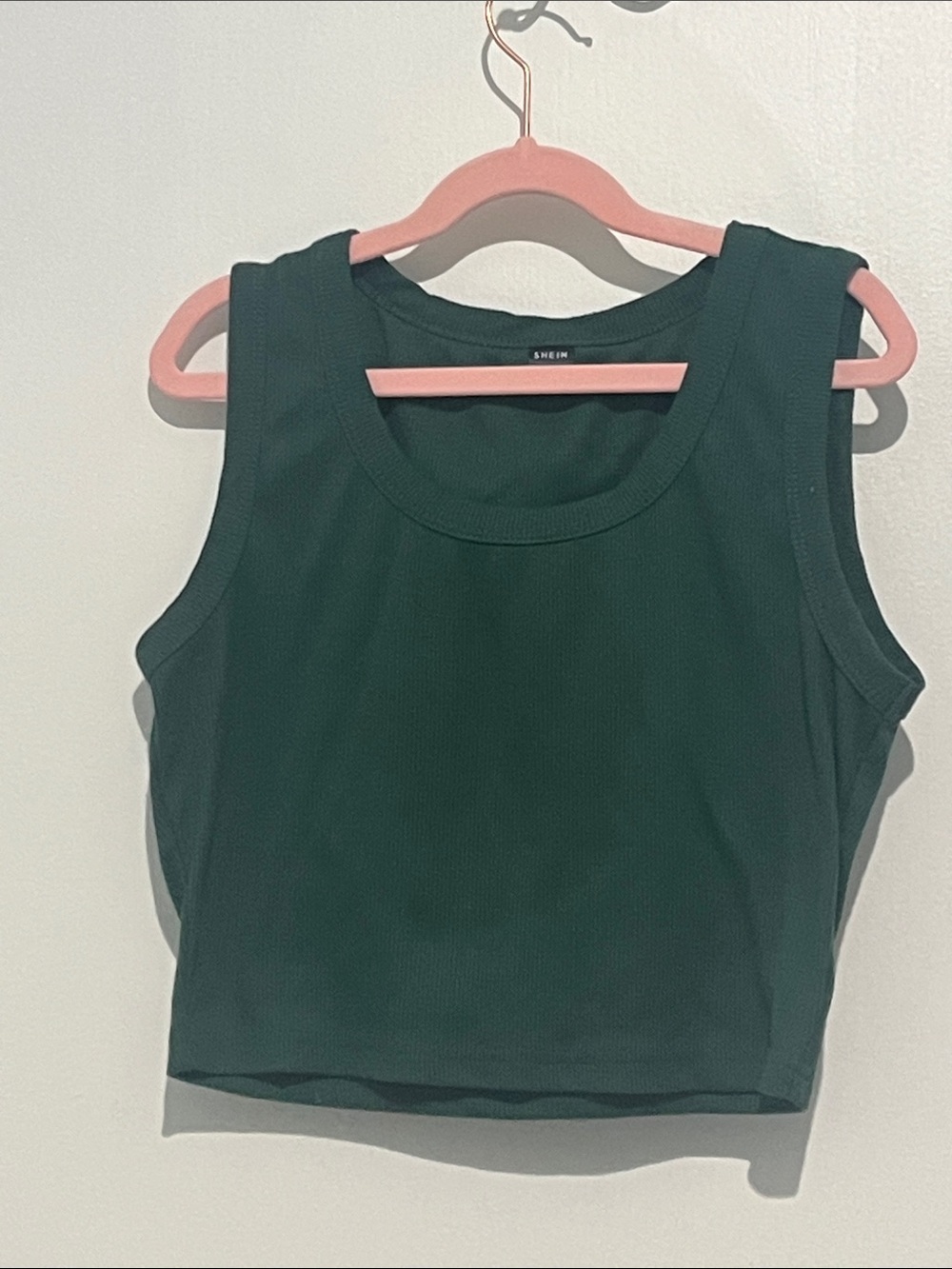 SHEIN Dark Green Ribbed Cropped Tank Top